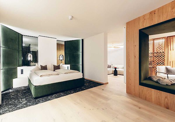 Doppelzimmer mit Kamin im Wellnesshotel